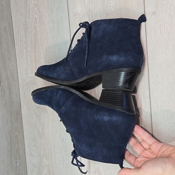 Vionic Women Andi Suede Ankle Heels Boots Lace Up shoes sz 6 - Picture 8 of 13